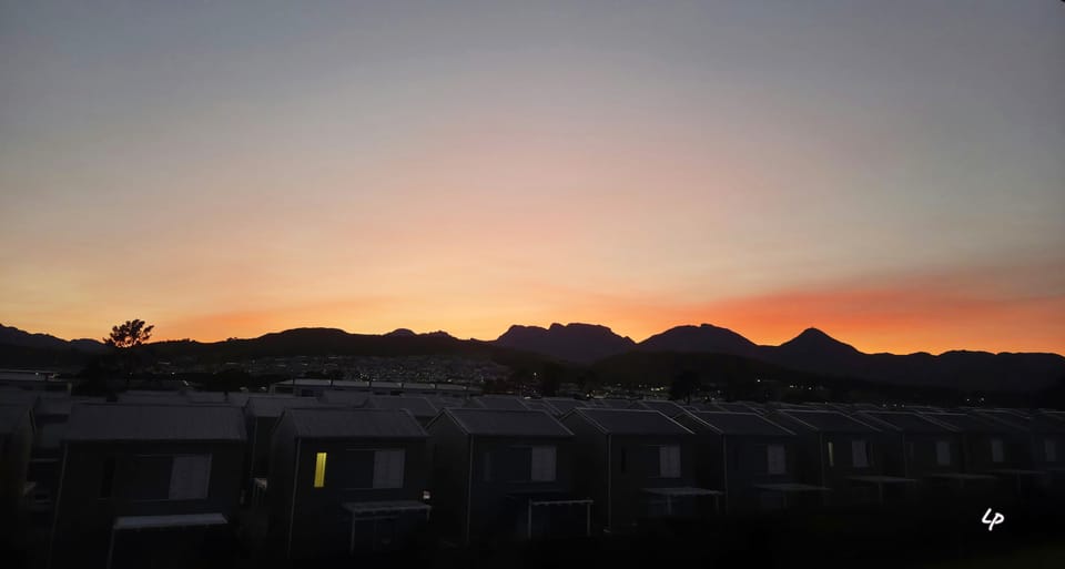 Life Is Not easy (2)